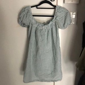 Zara mini dress! White and green stripe xs